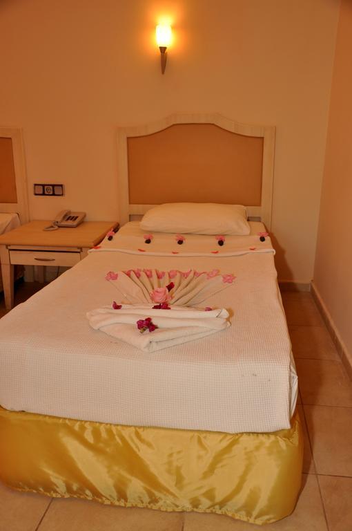Aparthotel Club Dena Marmaris Habitación foto