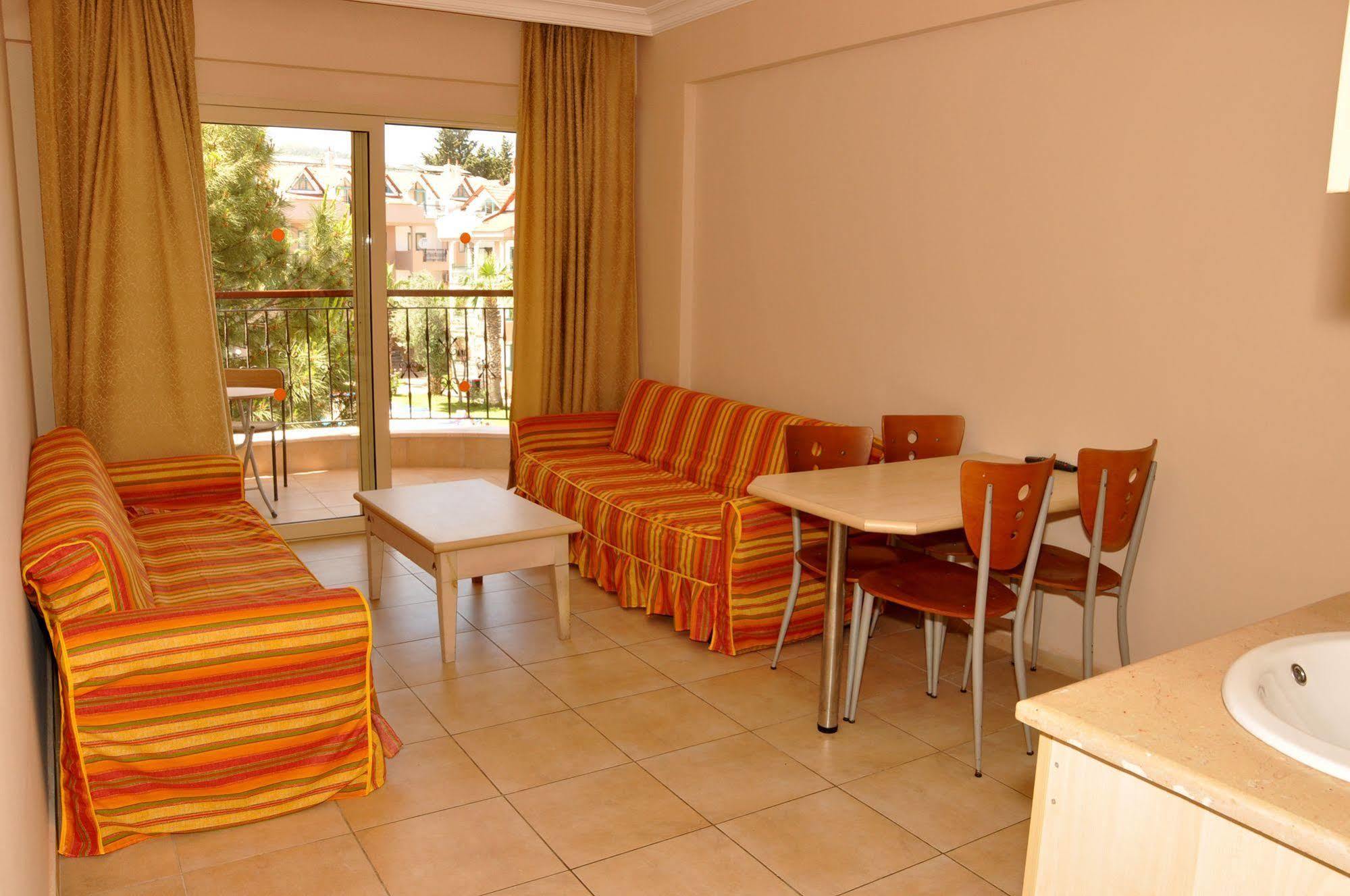 Aparthotel Club Dena Marmaris Exterior foto