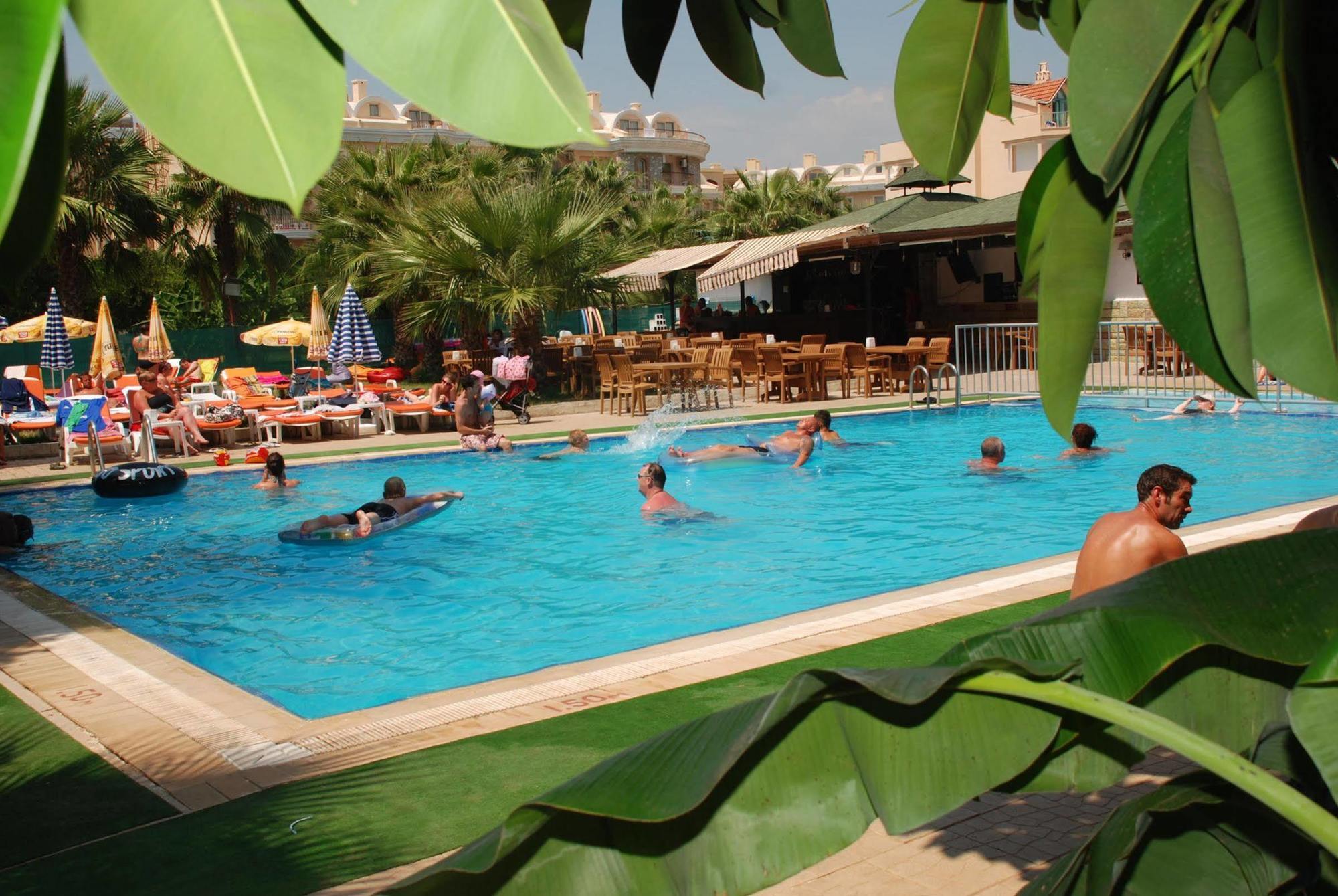 Aparthotel Club Dena Marmaris Exterior foto